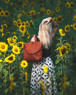 TURKISH TOTE BAG TAN– MILANO LEATHER HERRINGBONE ZIPPER BAG